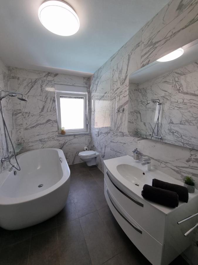 Apartma San Zaro *